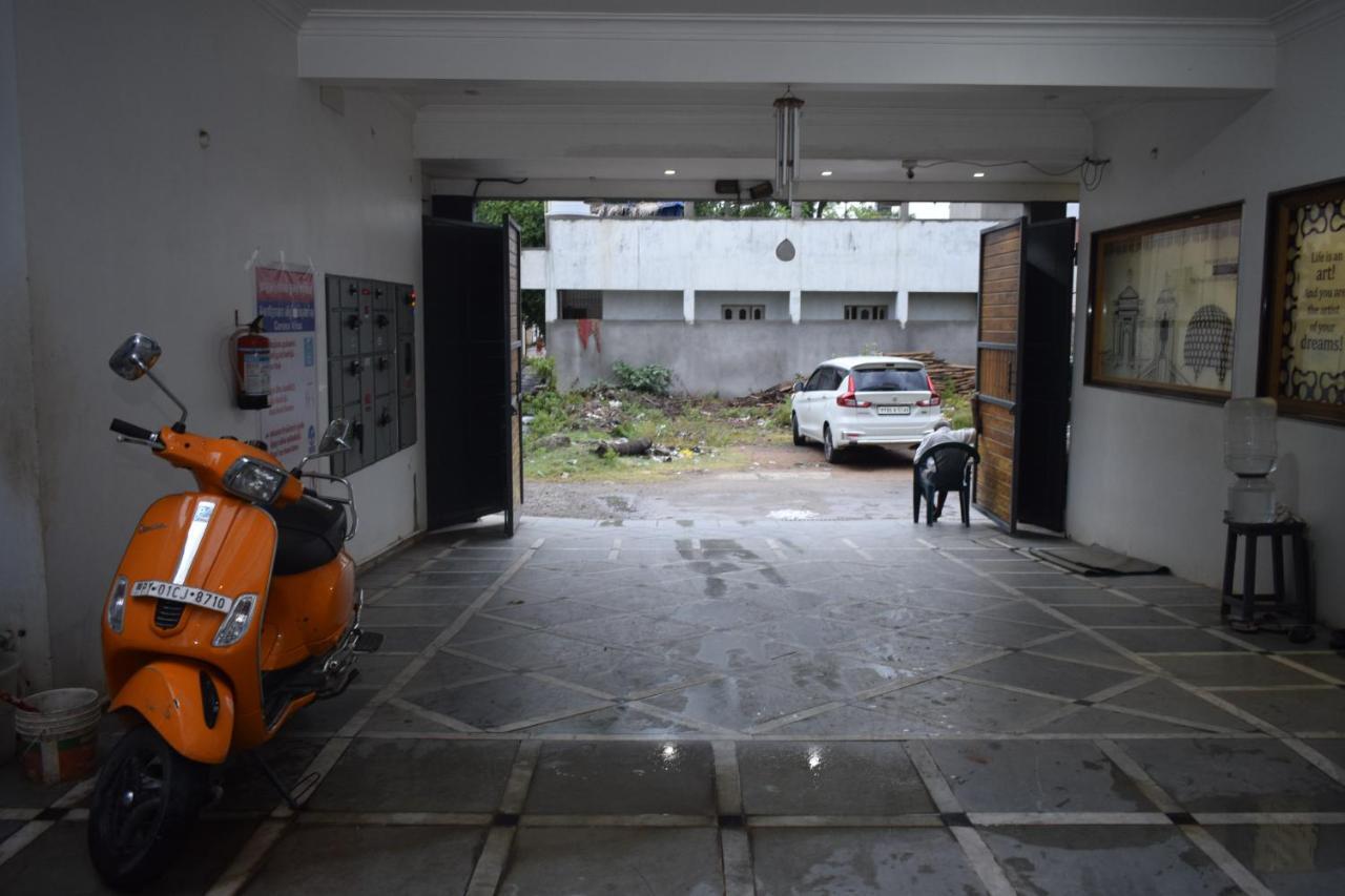 Hotel Wind Chimes Kuilapalayam Exterior foto