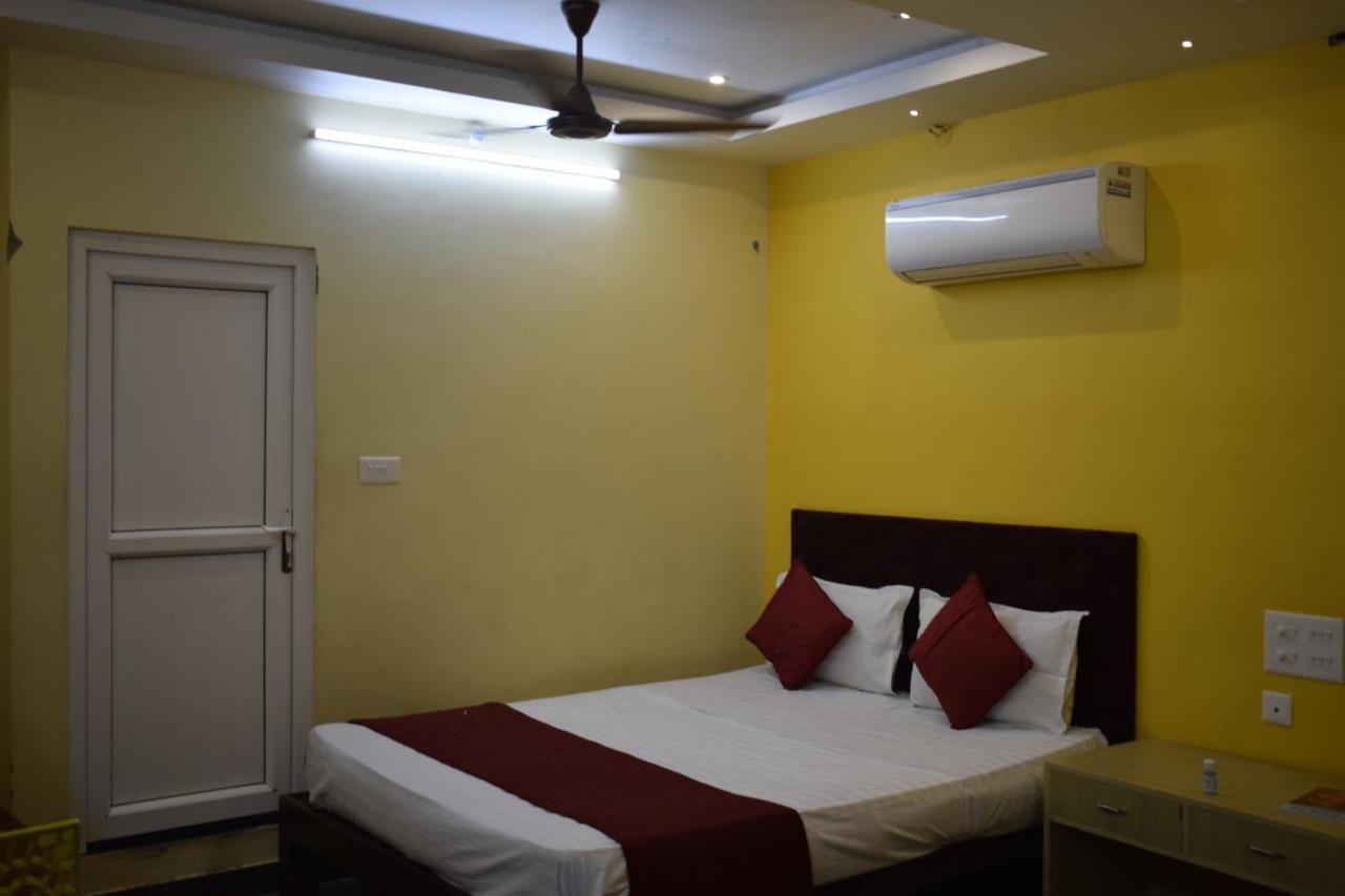 Hotel Wind Chimes Kuilapalayam Exterior foto
